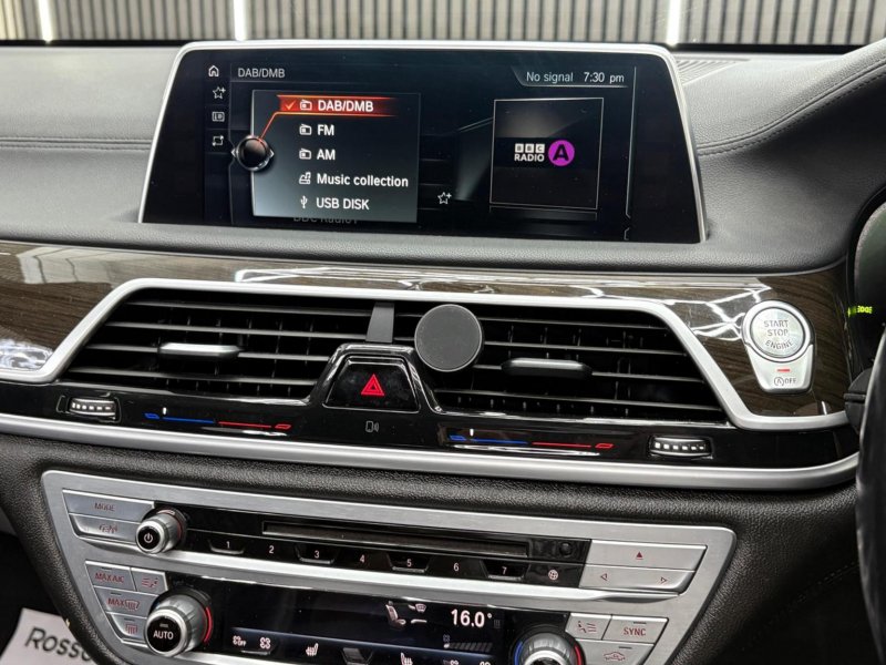 BMW 7 SERIES