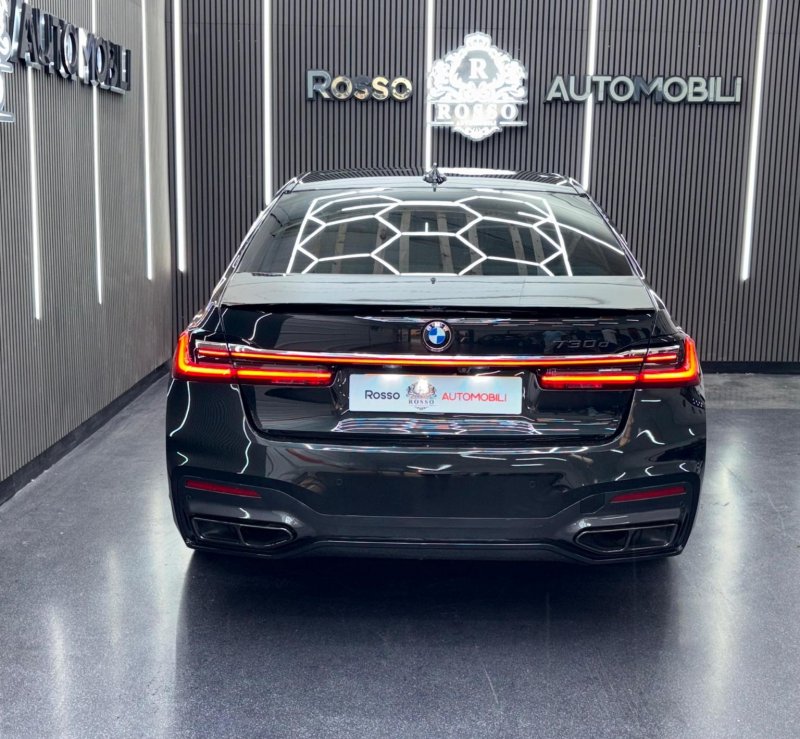 BMW 7 SERIES