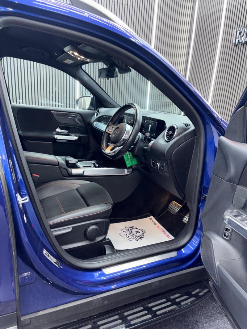 MERCEDES-BENZ GLB CLASS