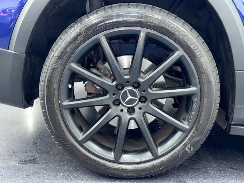 MERCEDES-BENZ GLB CLASS
