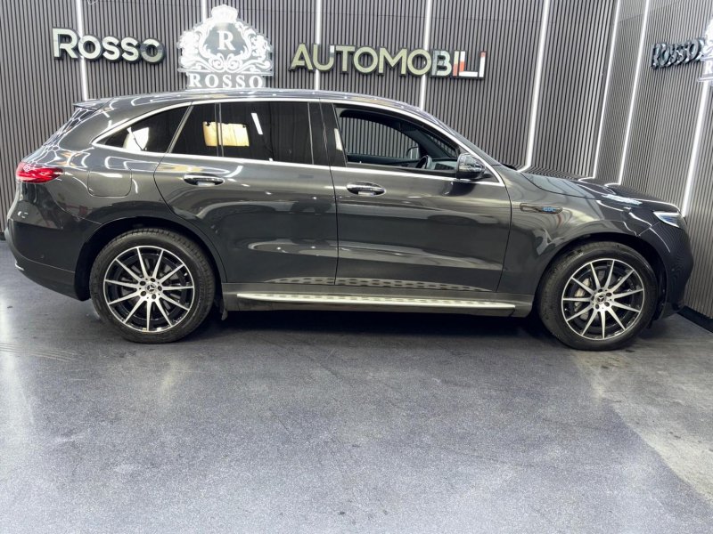 MERCEDES-BENZ EQC