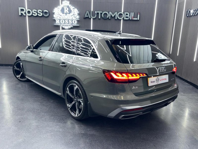 AUDI A4 AVANT