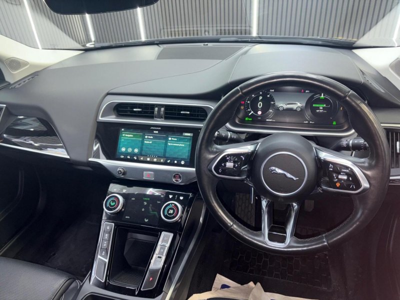 JAGUAR I-Pace
