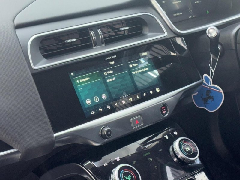 JAGUAR I-Pace